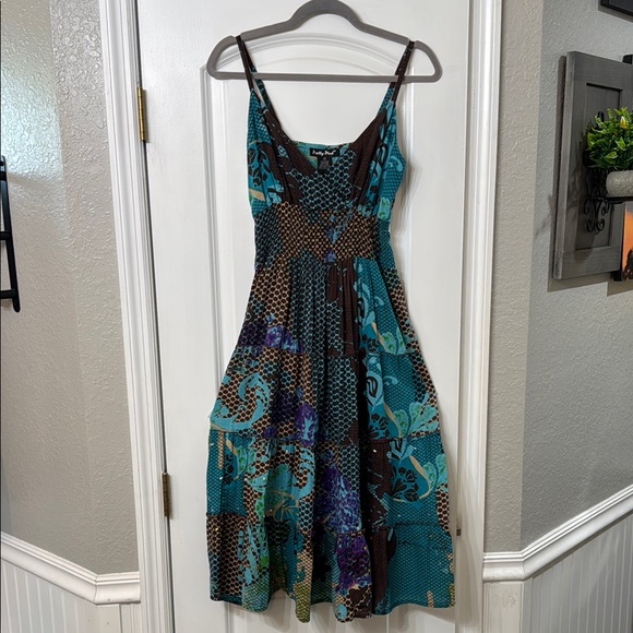Patterned Ruffle Layered Sundress Dress - Picture 5 of 8